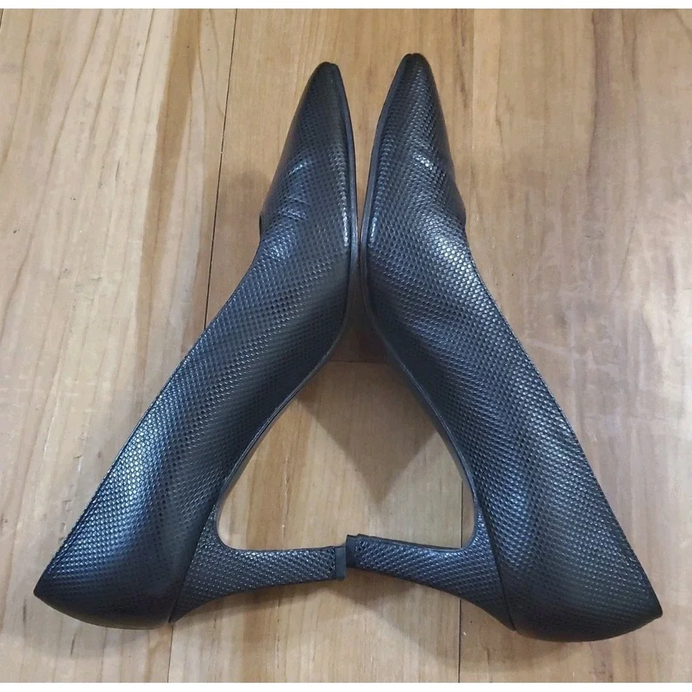 Stuart Weitzman vintage stuart